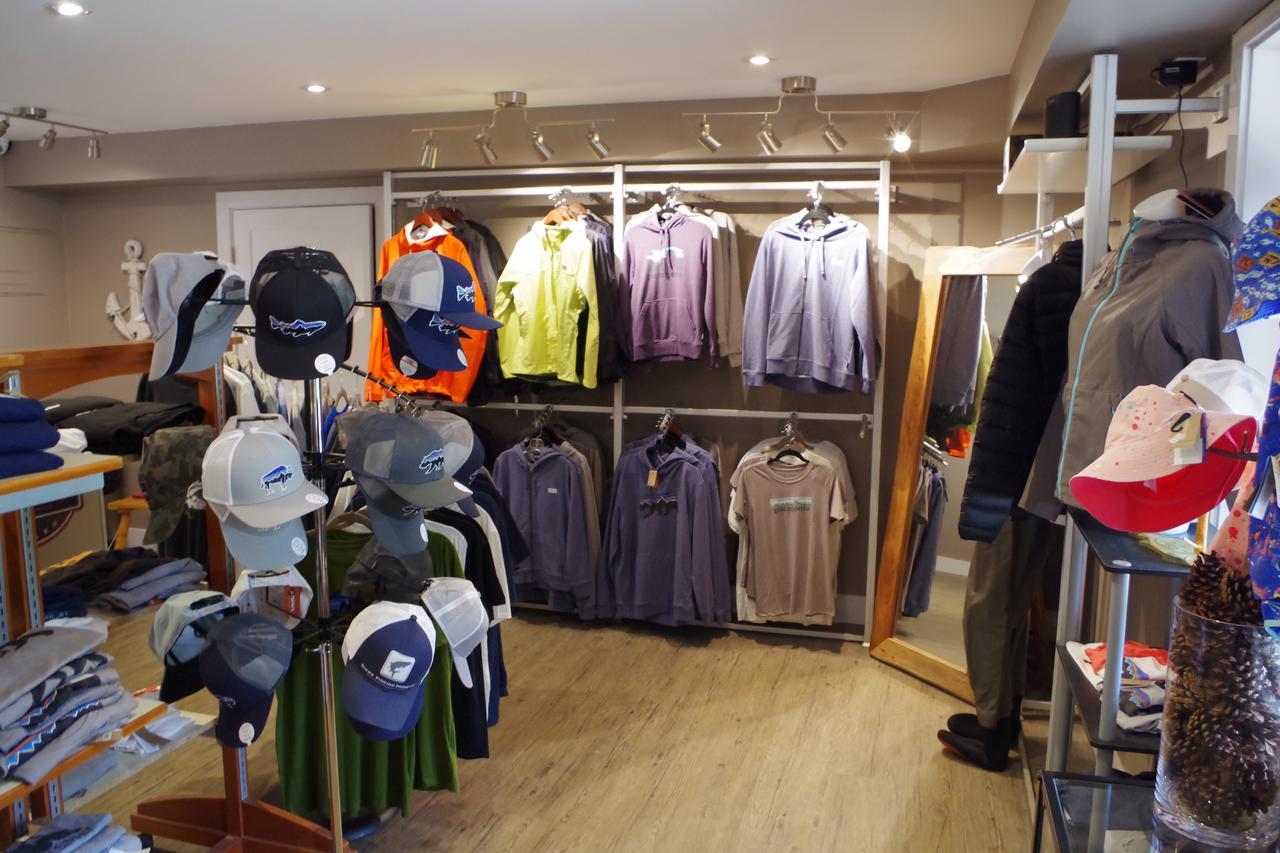 Bella Coola Eagle Lodge Екстер'єр фото